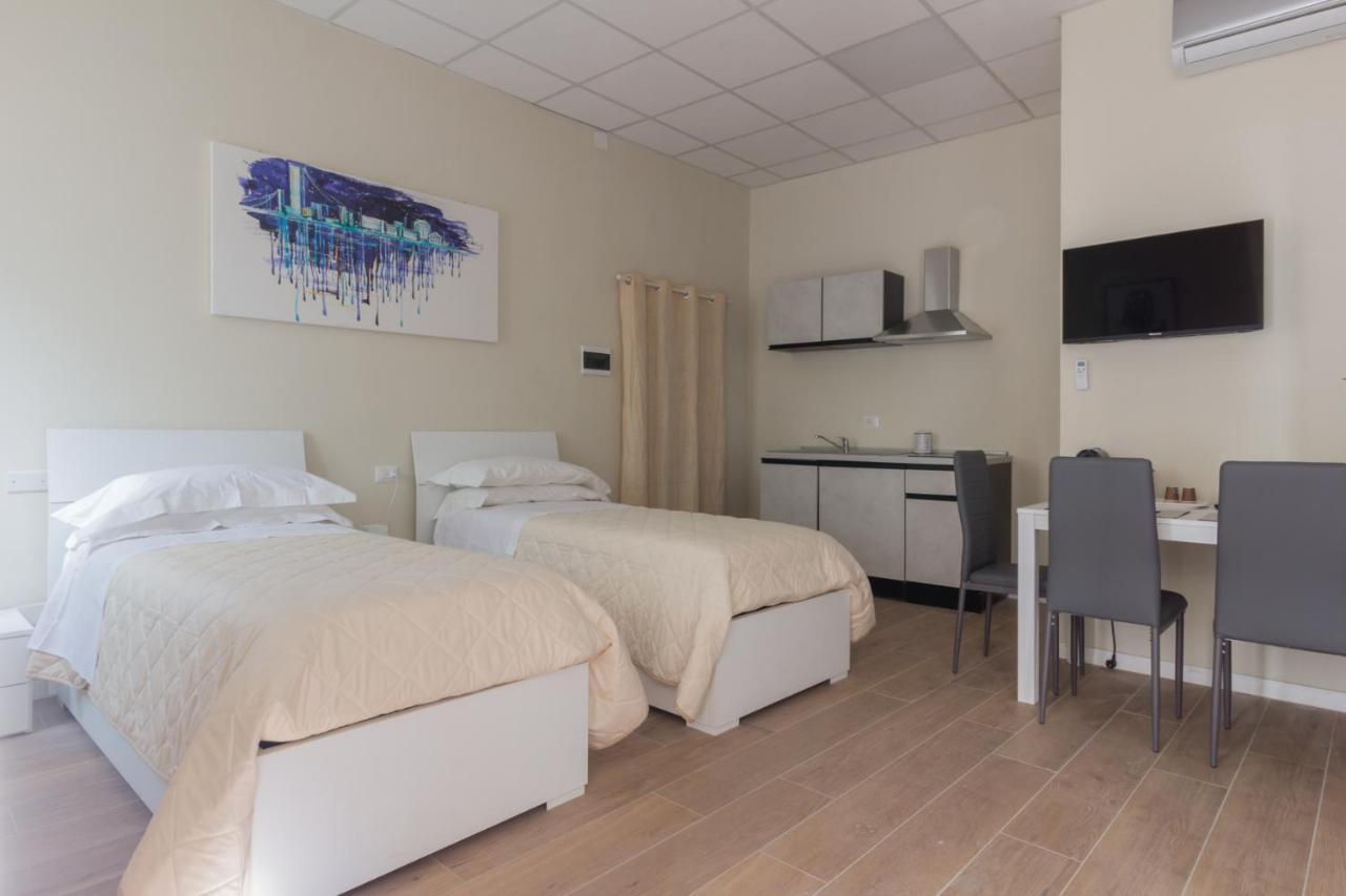 Center Rooms 피아첸차 외부 사진