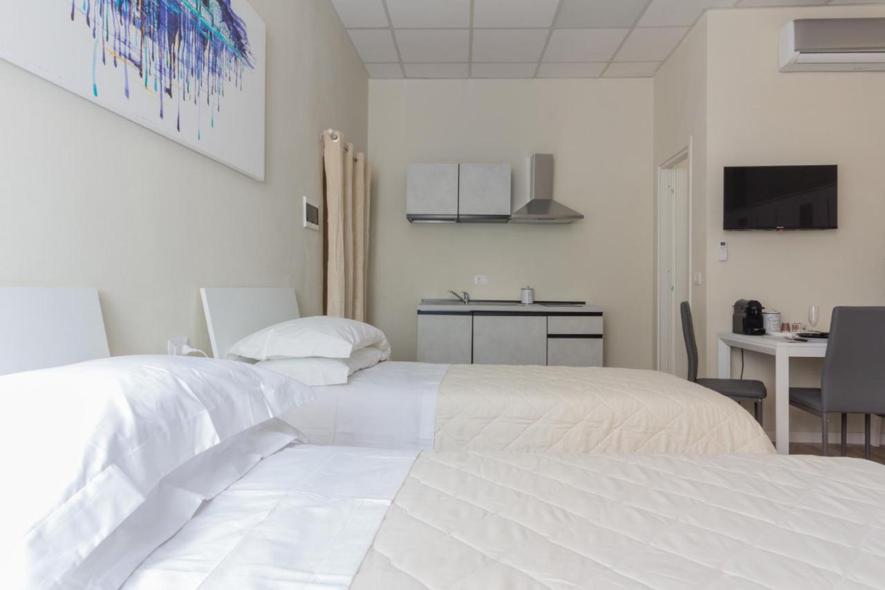 Center Rooms 피아첸차 외부 사진